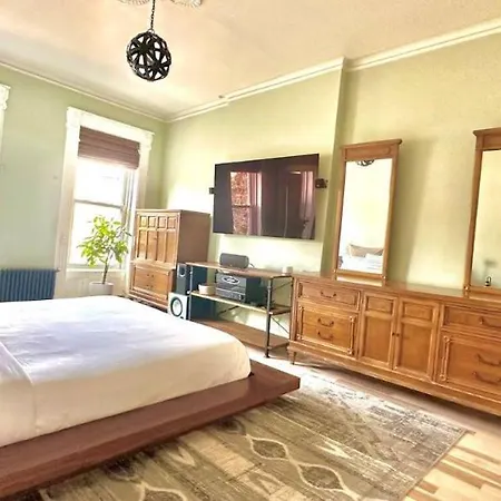Vintage House Duomo Old Apartment Milan